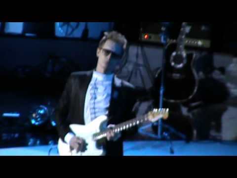 Видео: Стас Михайлов - Интро; Я ждал (Кремль, 17.03.2013)