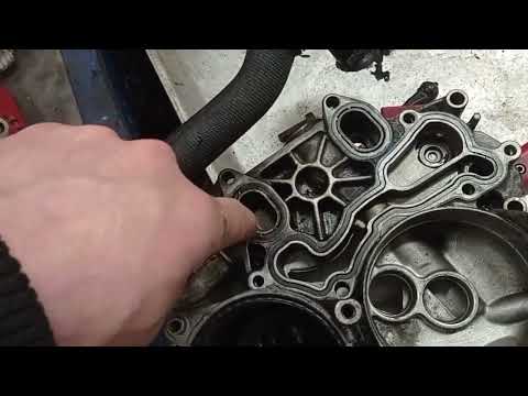 Видео: Течь масла Touareg 3.0 TDI мотор BKS