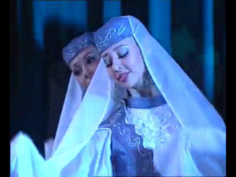 Видео: АНСАМБЛЬ ТАНЦА КАЗАНЬ. 10 ЛЕТ ЮБИЛЕЙ. СИНИЙ ТУМАН.