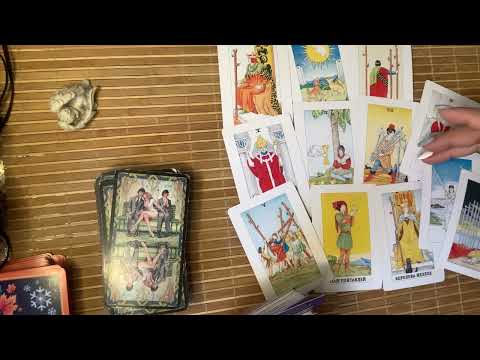 Видео: Мужчина младше, а женщина старше🥰🥰🥰Перспектива Отношений💯#таро #tarot #мужчинамладше #женщинастарше