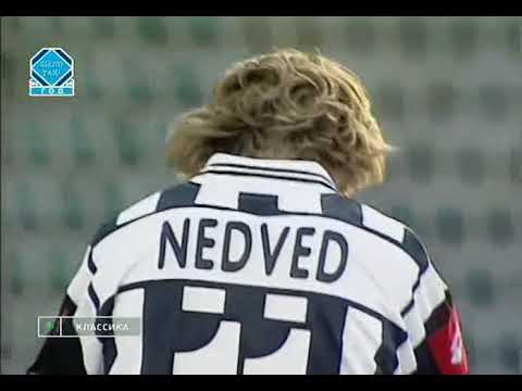 Видео: ЛЧ 2001-02 2гр этап Группа D 1 тур  Ювентус Байер  фрагменты