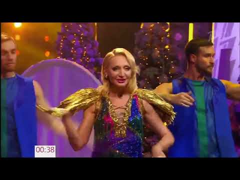 Видео: Кристина Орбакайте - Перчатки (Новогодняя ночь на Первом 2017 г)