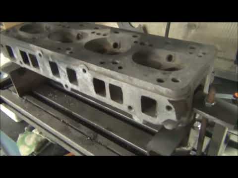 Видео: фрезеровка гбц на китайском станке