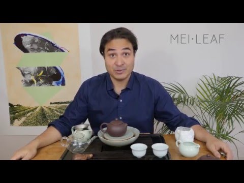 Видео: Заваривание в глиняных горшках Исин Цзыша