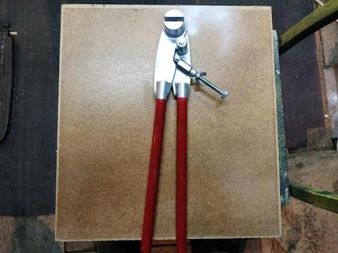 Видео: Ручной кронштейногиб (крюкогиб, полосогиб, шиногиб)