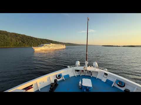 Видео: Футаж теплоход Волга закат река
