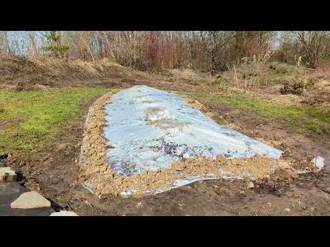 Видео: Подготовка грядки для выращивания арбузов на даче В Подмосковье!Она же грядка для ленивых садоводов!