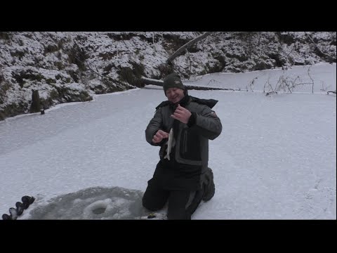 Видео: рыбалка на хариуса из под льда/  октябрь 2023