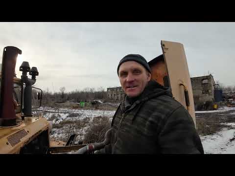 Видео: Трактор Кировец. Антифриз в картере. Замена стаканчиков форсунок.