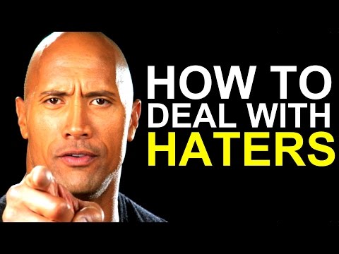 Видео: Как бороться с ненавистниками, расизмом и негативными людьми