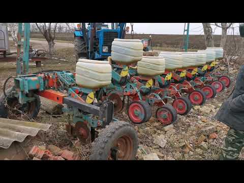 Видео: Делаем транспортное устройство на сеялку тсм - 4150