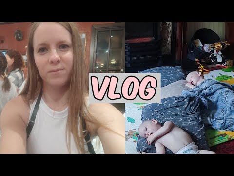 Видео: Купили квартиру/ Питание детей в год и четыре/ Приступ транжирства