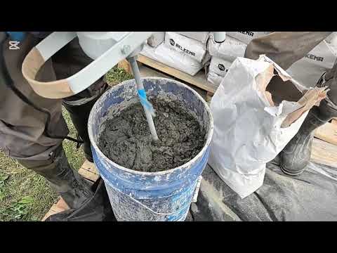 Видео: Установка для нанесения торкрета. Первый запуск.