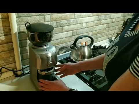 Видео: обзор кофемолки Kitfort KT-749 . Помол для турки. #kitfort #китфорт #кофемолка #кофевтурке #KT749