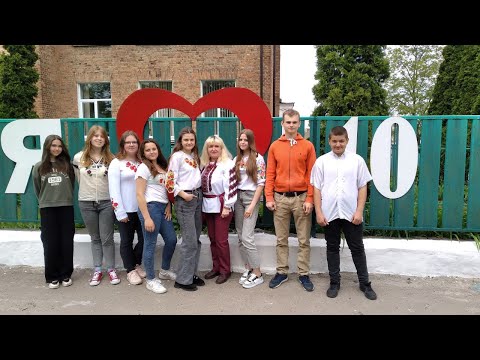 Видео: Найяскравіші моменти року 8 Б клас