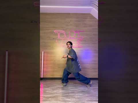 Видео: PARTY DUKE dance tutorial #dance #хипхоп #dancetutorial