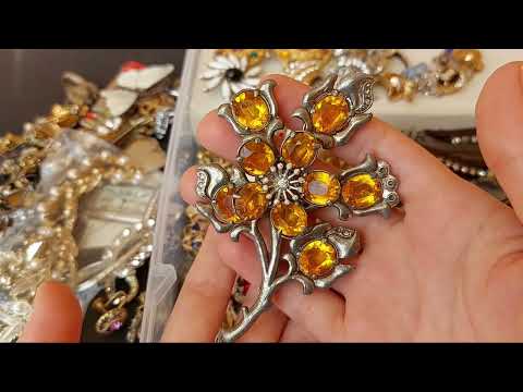 Видео: Фінал розпаковки лота з вінтажним ломом. Trifari,  Coro, David Anderson.