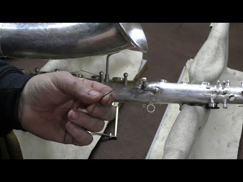 Видео: Ремонт Саксофона. Как Зафиксировать Иглу Саксофона