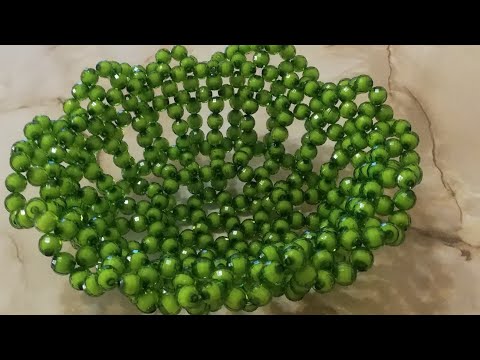 Видео: DIY Bead vase.  Ваза для фруктов из бусин.