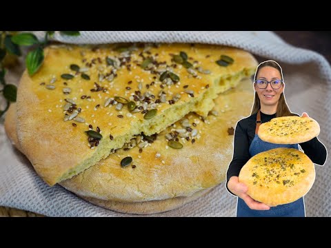 Видео: ЦАРЕВИЧНИ ПИТКИ със семена | Царевични хлебчета