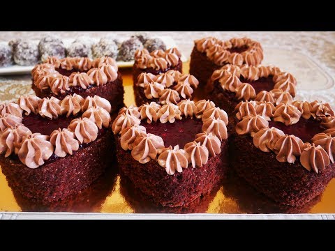 Видео: ВКУСНЕЙШЕЕ и НЕЖНЕЙШЕЕ шоколадное пирожное на КЕФИРЕ ко Дню Влюбленных