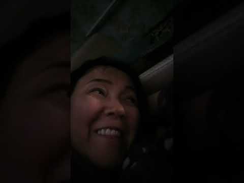 Видео: Эшикте күз, үйдө болсо свет өчтү балам менин кучагымда. Жомокту жобурап жаткан кербезим.... 