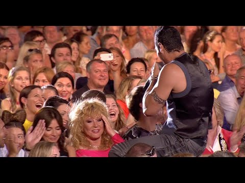 Видео: Как Стас Костюшкин завалился на Пугачеву 🎼  ''Женщины, я не танцую'' Новая Волна 2014