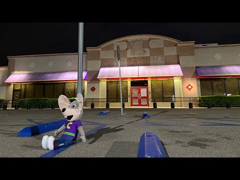 Видео: Старейший магазин Chuck E. Cheese закрылся НАВСЕГДА (Хантингтон-Бич, Калифорния)