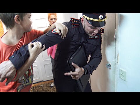 Видео: ГРИФЕР БЬЕТ ПОЛИЦЕЙСКОГО В РЕАЛЬНОЙ ЖИЗНИ ИЗ-ЗА МАЙНКРАФТ!| АНТИ-ГРИФЕР ШОУ #282