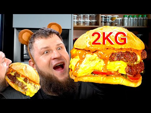 Видео: EATING 2 KILOGRAM GIANT BURGER, COOKING AND EATING, ASMR MUKBANG, АСМР МУКБАНГ, 먹방, 大食い, たべる, 谢尔盖