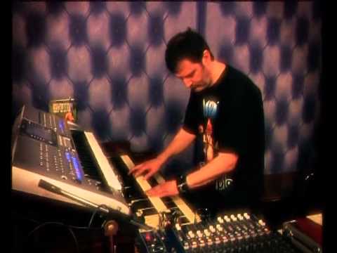 Видео: Денис и Приятели - АХАТ - Smoke on the water (Deep Purple cover)