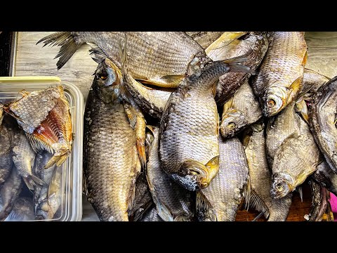 Видео: Як зробити смачну тараньку! Мокрий посол, перевірений рецепт!