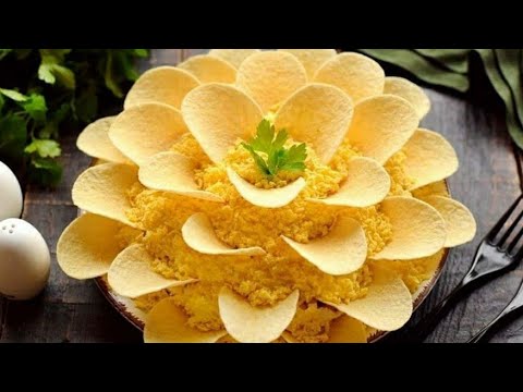 Видео: Салат на Праздничный Стол!!!  Салат Хризантема! Первым Сметут Со Стола.