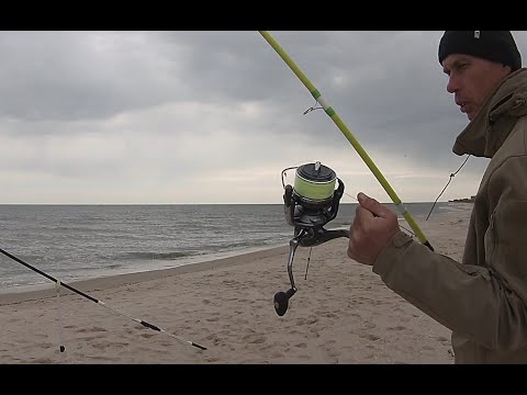 Видео: Дальний заброс на море 150 м +. Trabucco SERENITY Xtreme Surf MN и Trabucco Admiral Xtreme Surf.