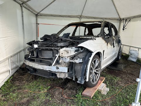 Видео: BMW X5 F15 Убираем салон, Первые запчасти. Часть №3
