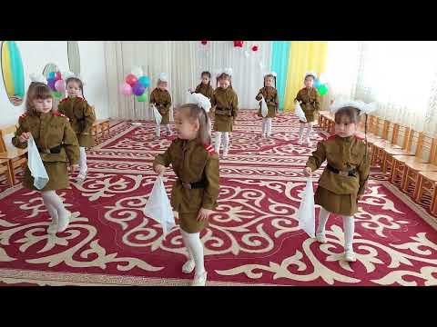 Видео: Старшая группа "Еркетай", танец "Катюша", музыкальный руководитель Можаева М.А.