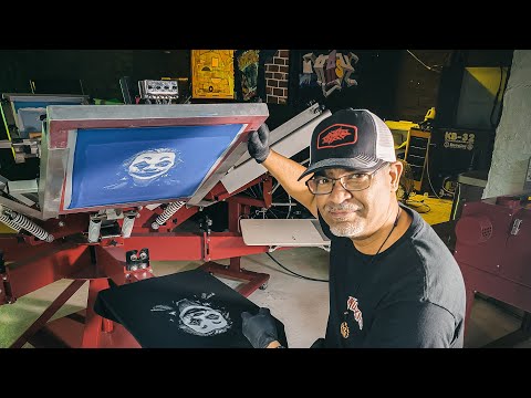 Видео: Как наносить полутона на трафаретную печать на сетке с ячейками 110