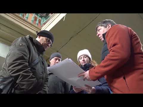 Видео: Внутренняя планировка работ в ирбитском Пассаже