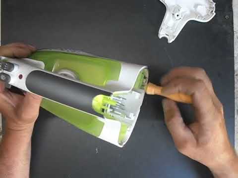 Видео: Rowenta это круто. Ремонт утюга за 10 минут