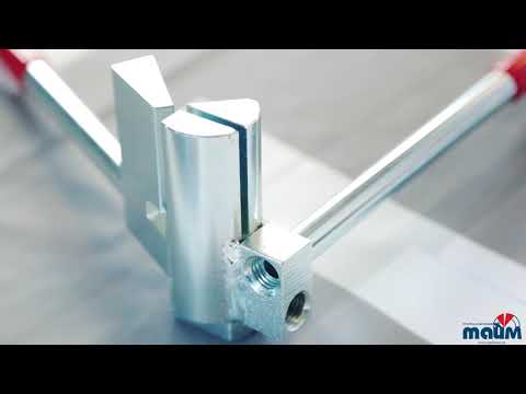 Видео: Обзор инструмента для гибки шин от Рехау. Шиногиб от Rehau. Самостоятельное изготовление креплений.