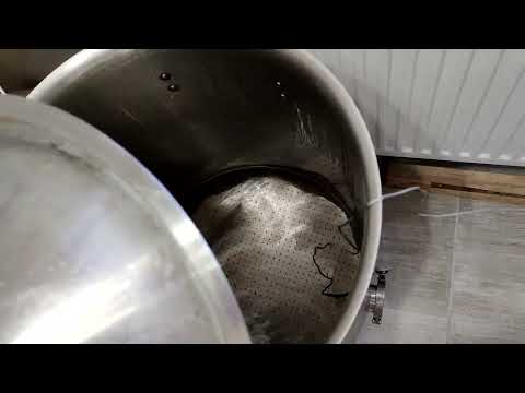 Видео: Проба насоса mp-15rm для затирания солодовой браги. Дистиллят для бочек 50л от "Старый русский дуб"