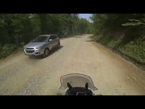 Видео: Шаумянский перевал. Спуск в 2025 году. Yamaha XT1200Z super tenere.