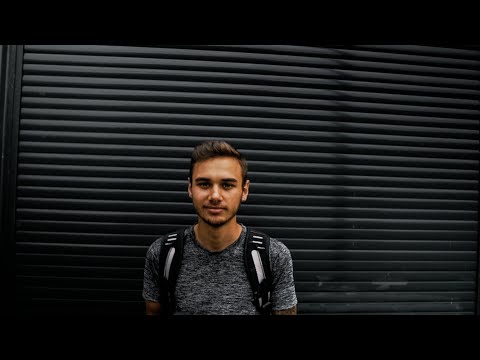 Видео: Вырос в детдоме и стал travel-фотографом / "Сделано с нуля" подкаст 054