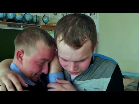 Видео: Выпускники школы №2