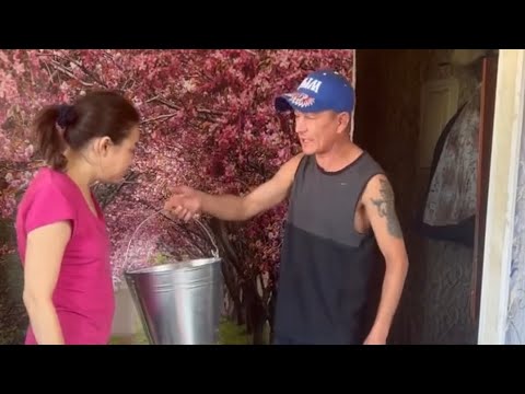 Видео: Иришка выгнула Безумного Пашу,Олег Монгол,Иришка орёт на Безумного Пашу