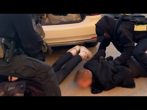 Видео: Оперативники задержали волгоградцев, застреливших IT-специалиста