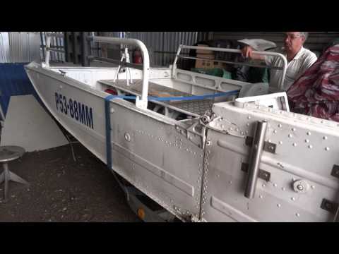 Видео: Обзор прицеп плавдача Дон .