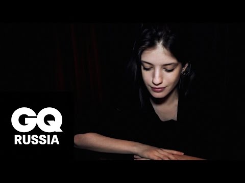 Видео: Рецепт идеального первого свидания от Ани Чиповской: видео интервью GQ