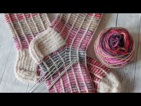 Видео: СП "Носочки с Таней 2015". Октябрь. Конкурс "Гроздья рябины стучат нам в окно"