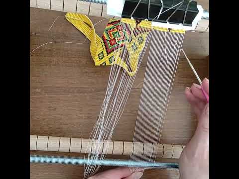 Видео: Плетемо гердан на станку від А до Я) Частина 5. З'єднання двох половинок гердану